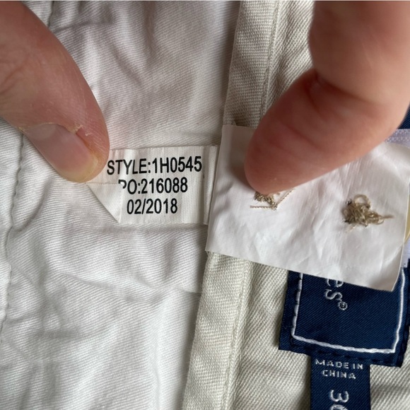 Vineyard Vines Men’s Breaker Short 9” Patriotic Whale Tan Casual Short Size 36 - Picture 11 of 14